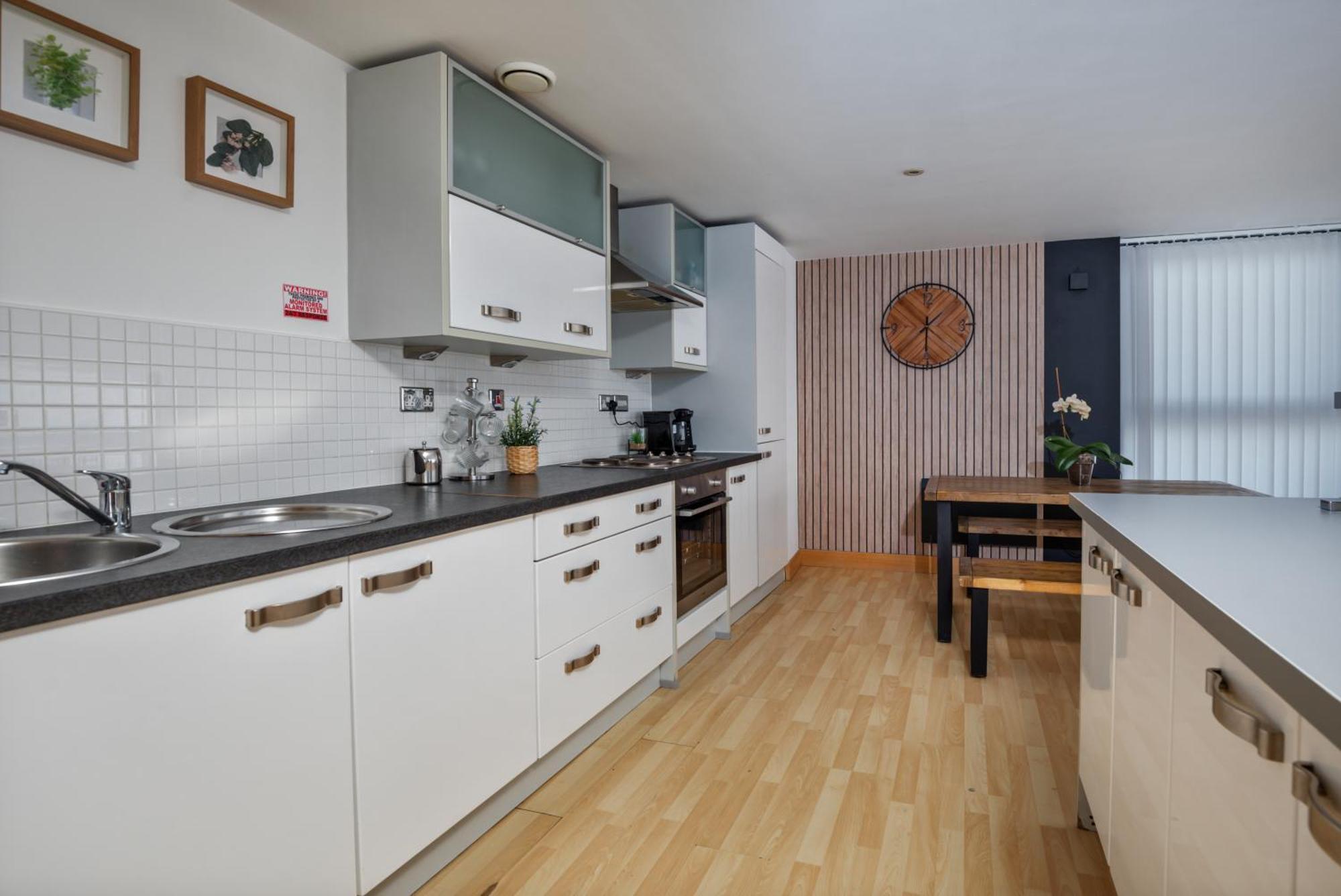 Large Central Penthouse In Leeds Лидс Экстерьер фото
